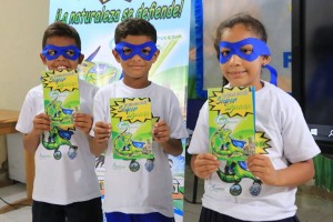 NIÑOS IE MARIANGOLA - Fundación Hidrobiológica George Dahl